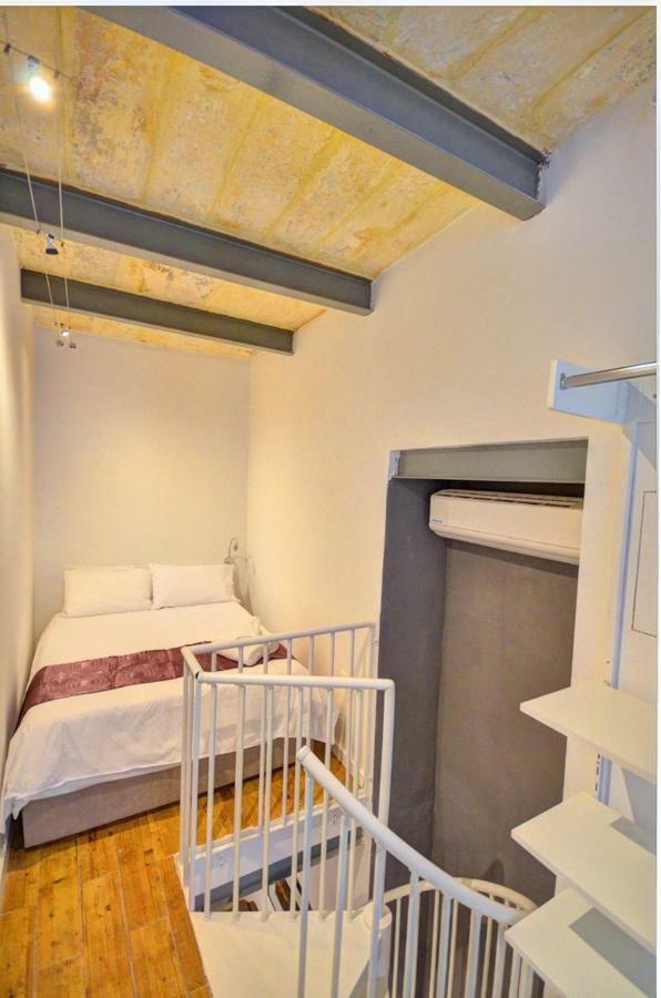West Street Apartment Duplex Валетта Экстерьер фото